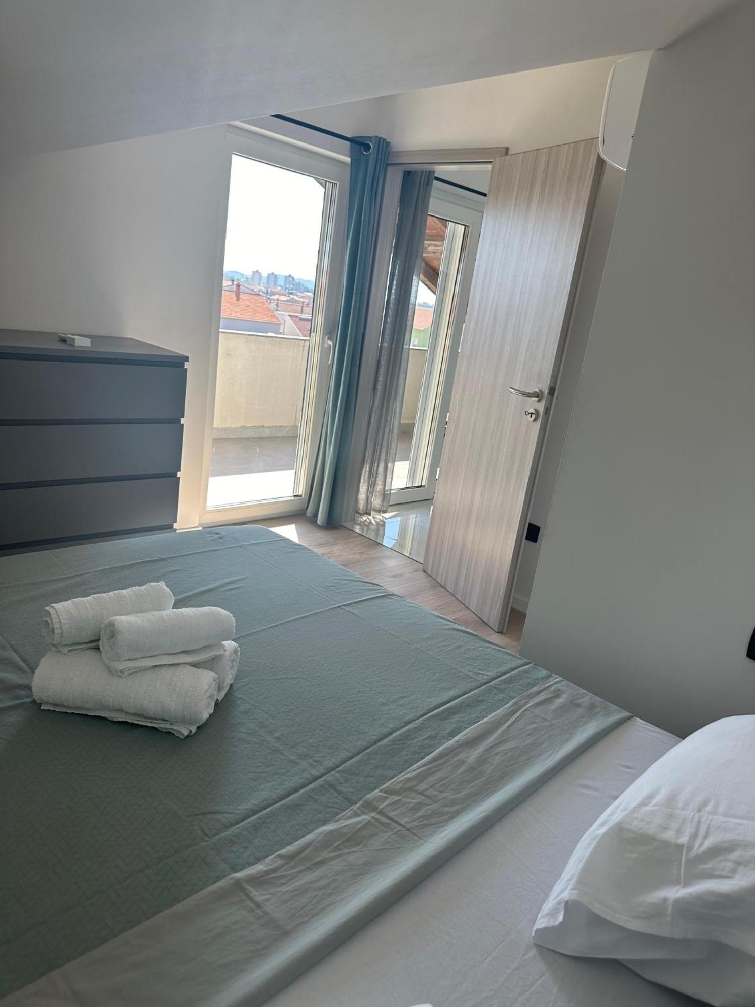 Apartment Roni Zadar Ngoại thất bức ảnh